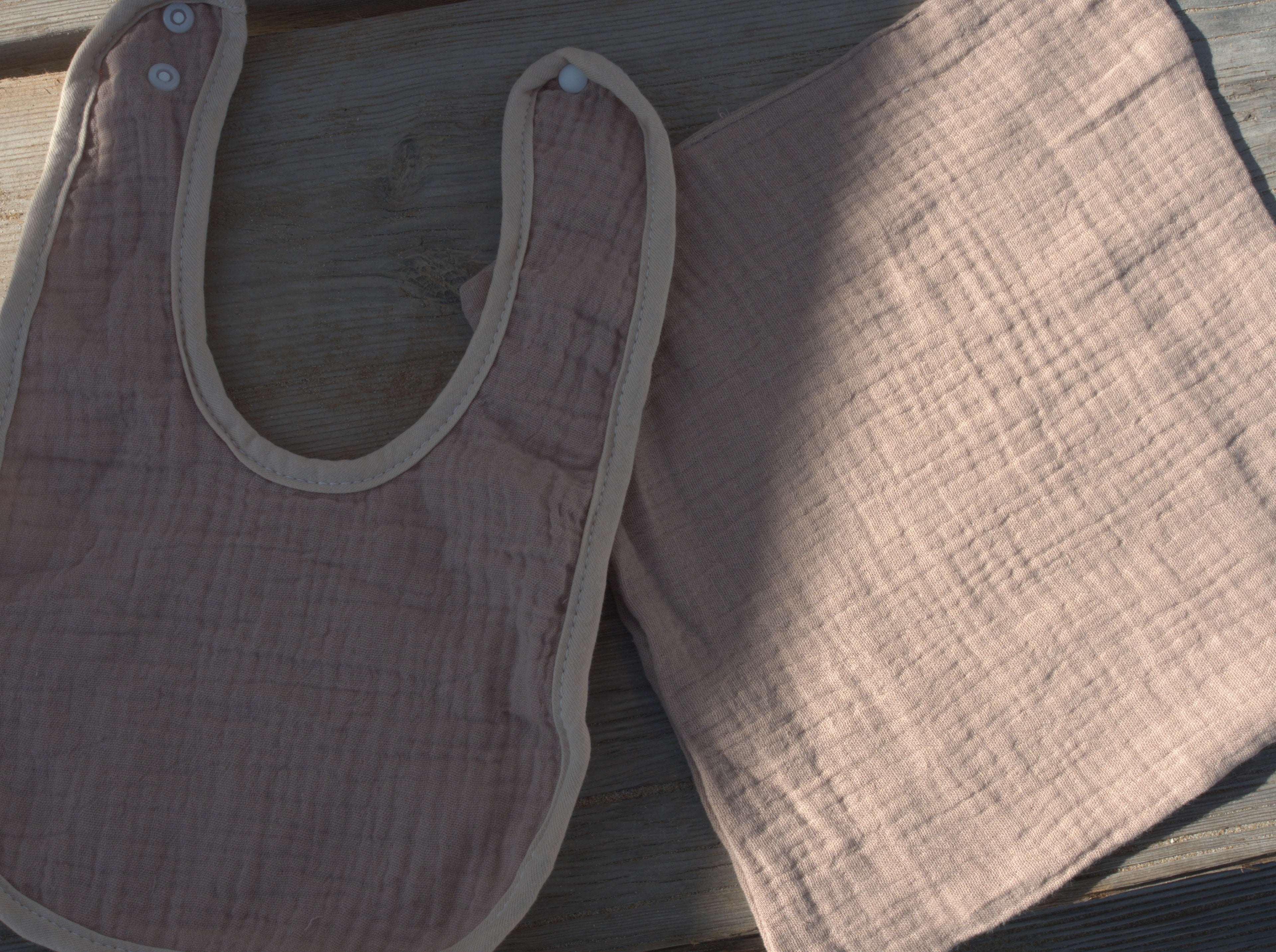 Baberito y muselina marron