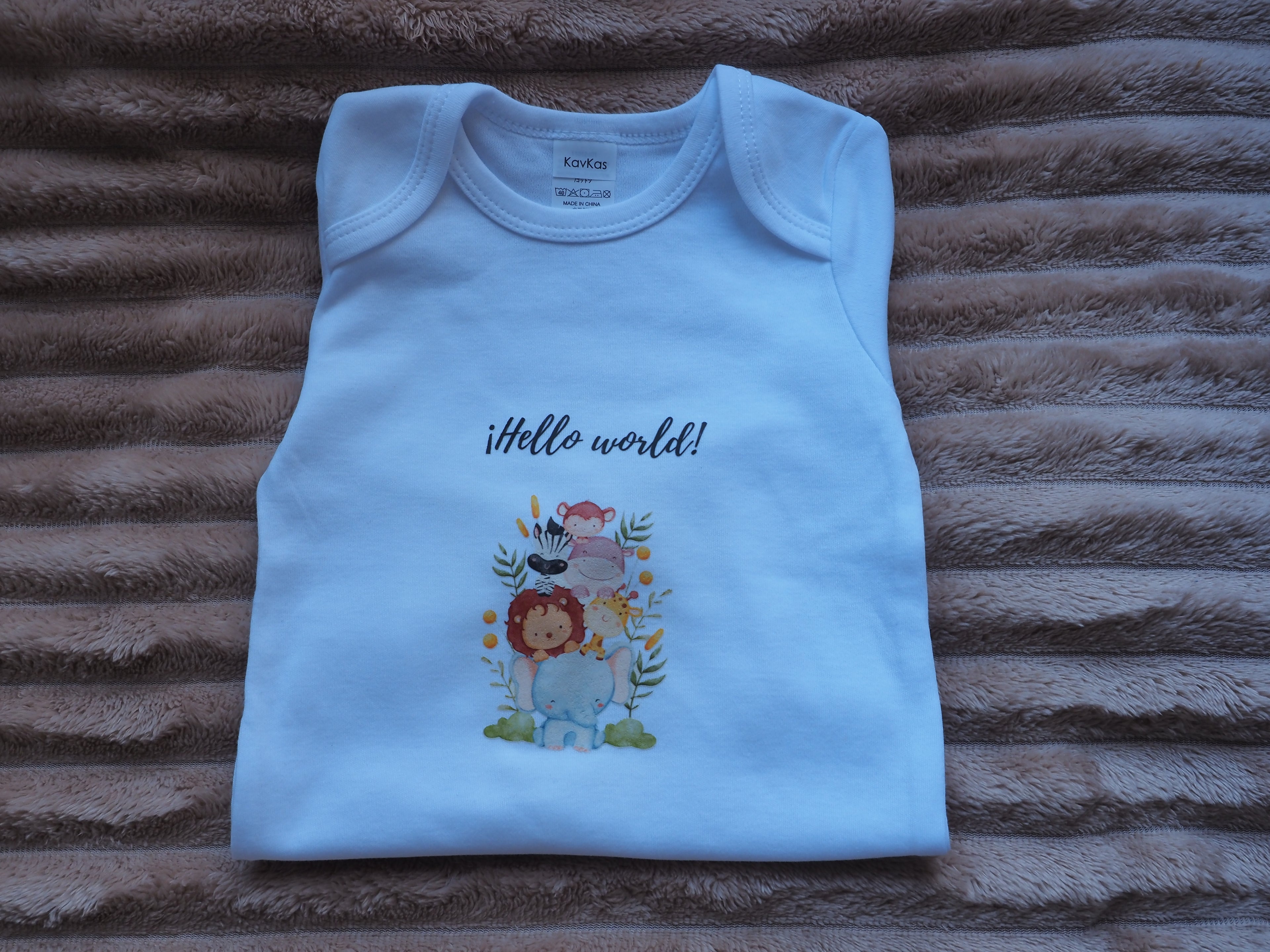 Body animalitos "Hello world"