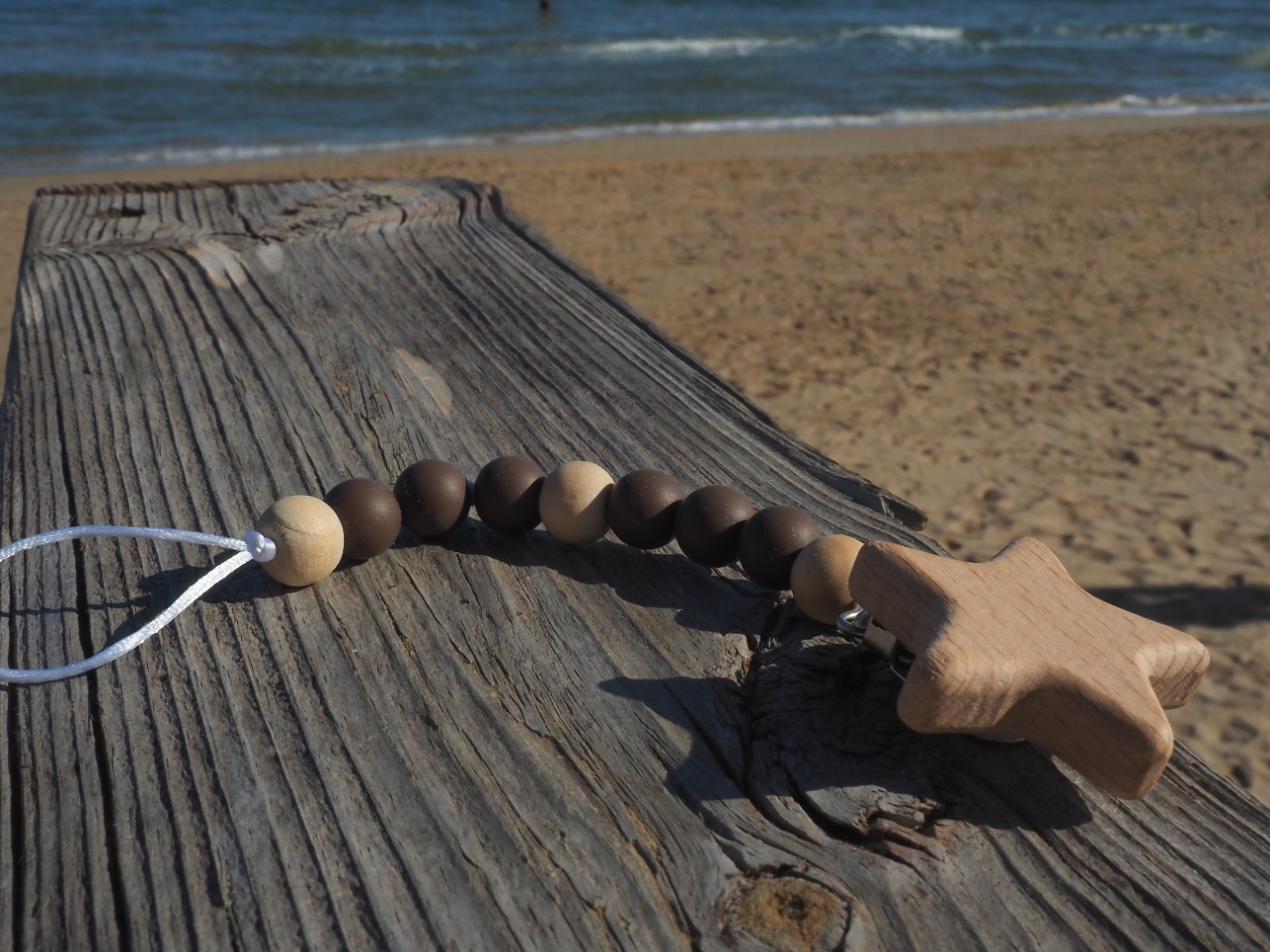 Chupetero estrella marron